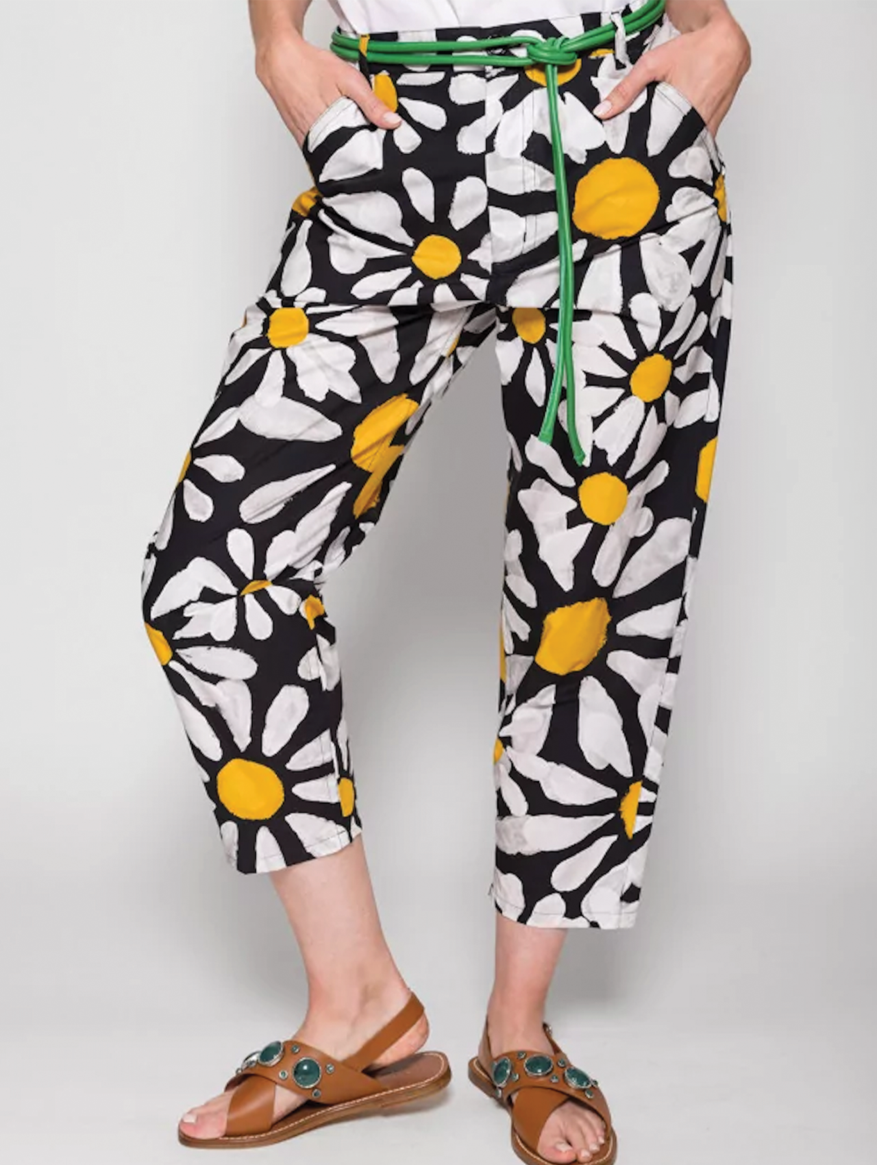 Marni Black Daisy Print Cropped Pants