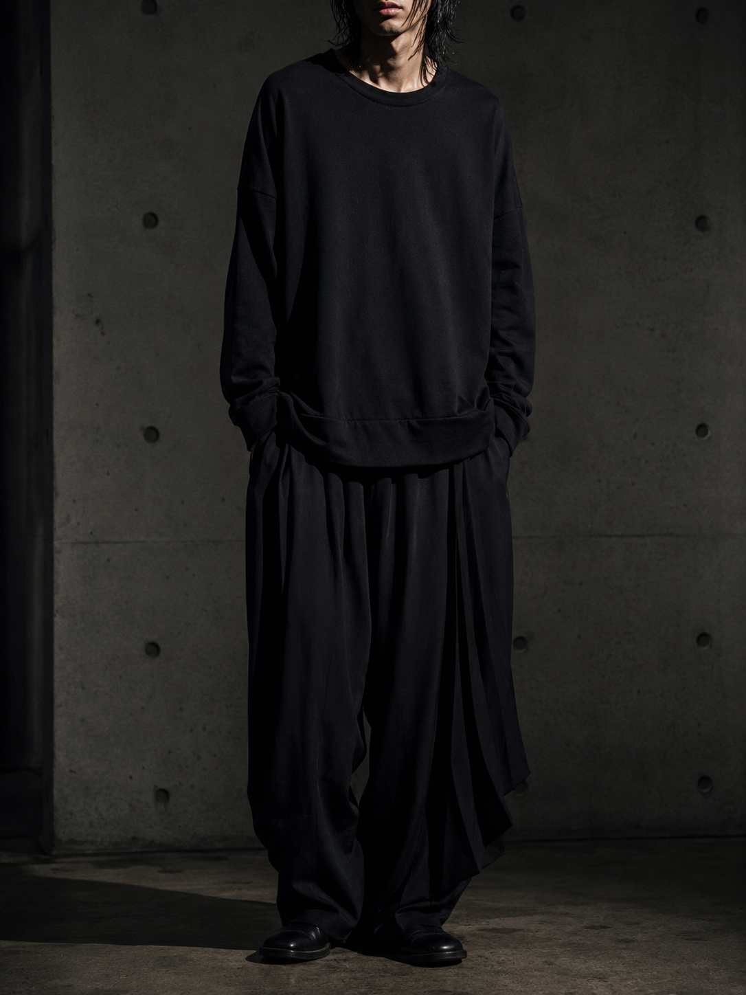 Klasica Black Escape Pullover