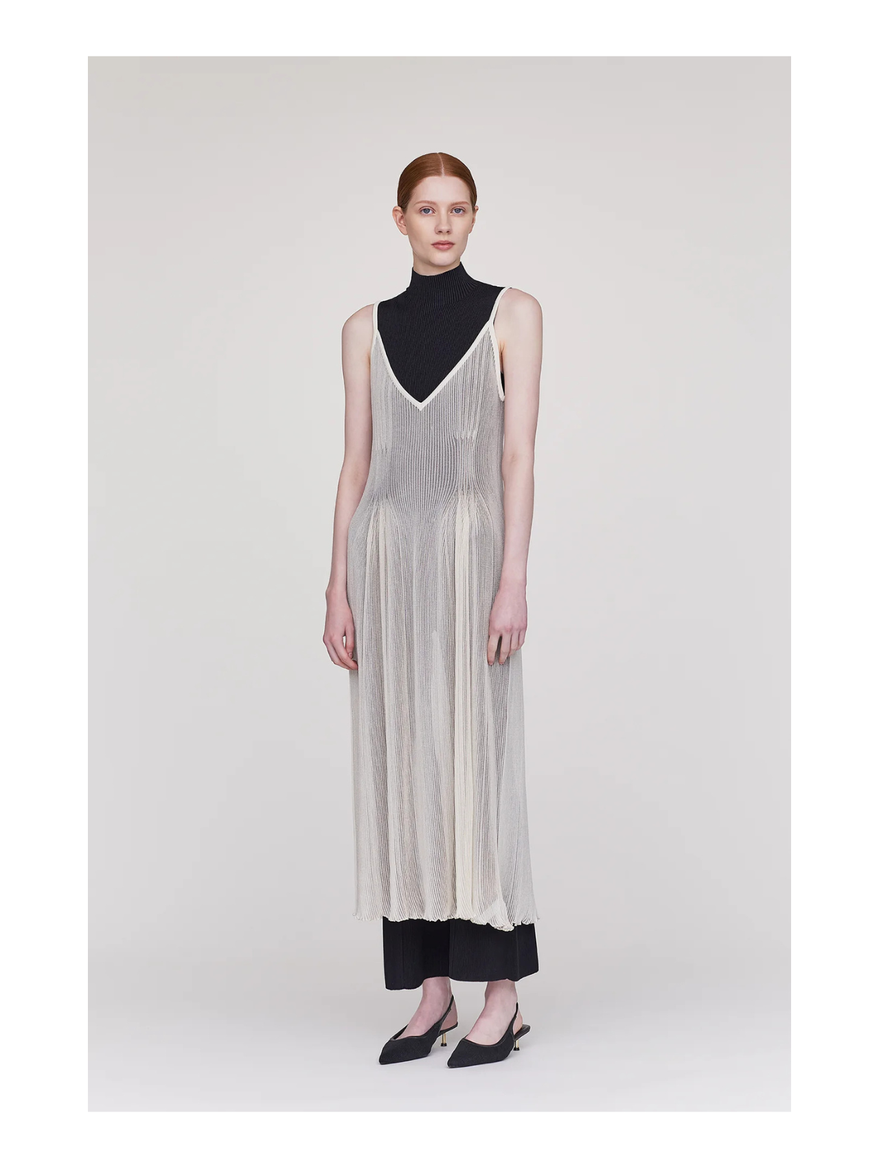 CFCL Black Portrait Sleeveless Top