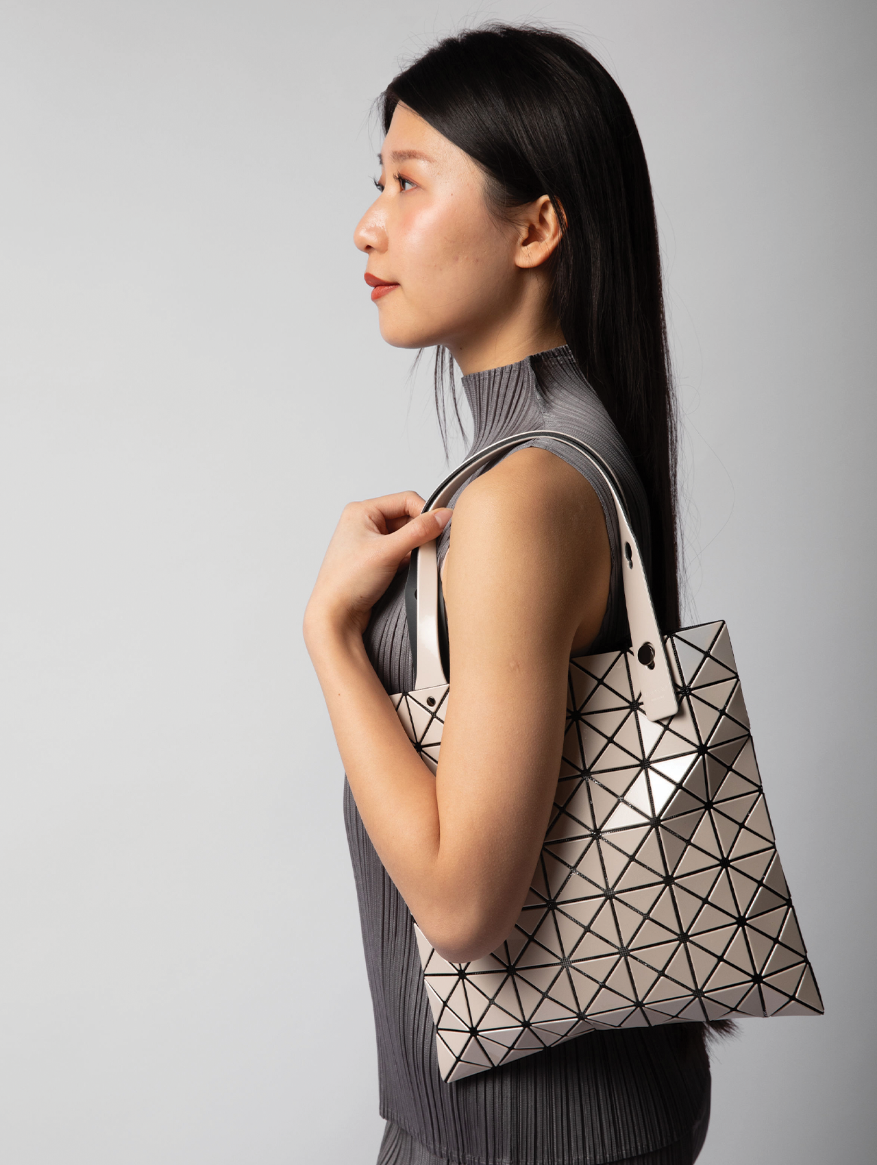 Buy Bao Bao Luminous crosbody bag for Women | Holographic reflective color  changing with detatchable chain Sling Bag | Medium size (assorted pattern)  at Amazon.in