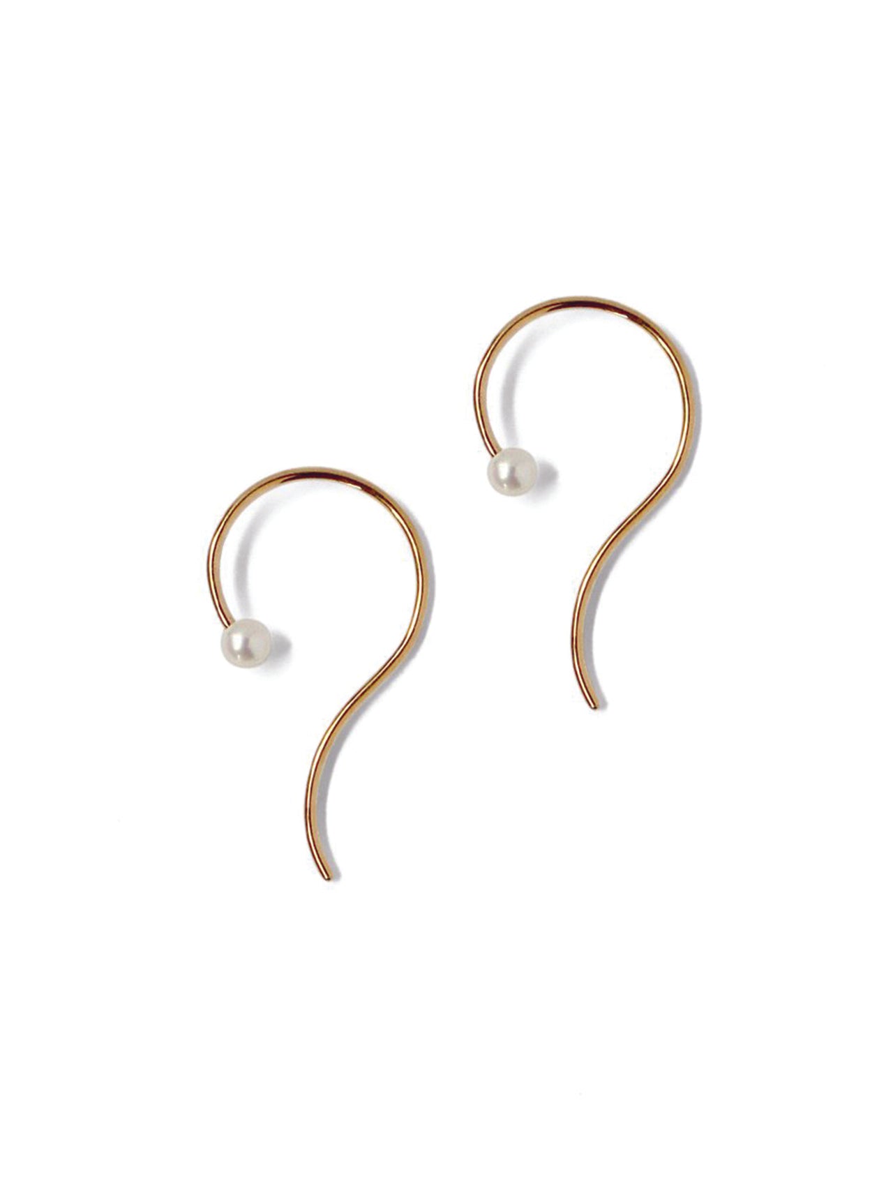 Momoko Hatano Petite Pearl Hook Earrings